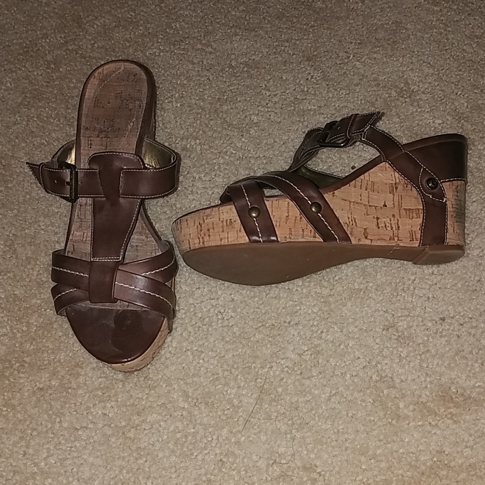 Guess Brown Leather Wedges size 8